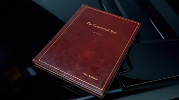 Ejemplar del manual de propietario para el Lamborghini Countach.