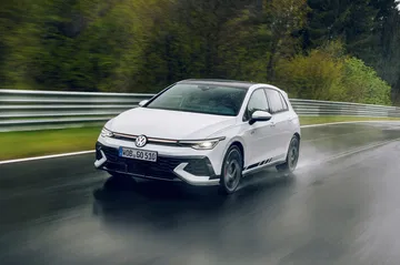 El Volkswagen Golf GTI Clubsport conquista el asfalto del Nürburgring.