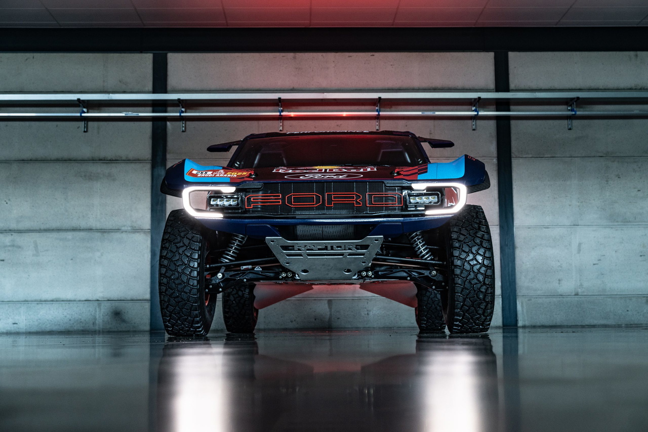 La Ford Raptor T1+ preparada para desafiar el exigente Dakar.