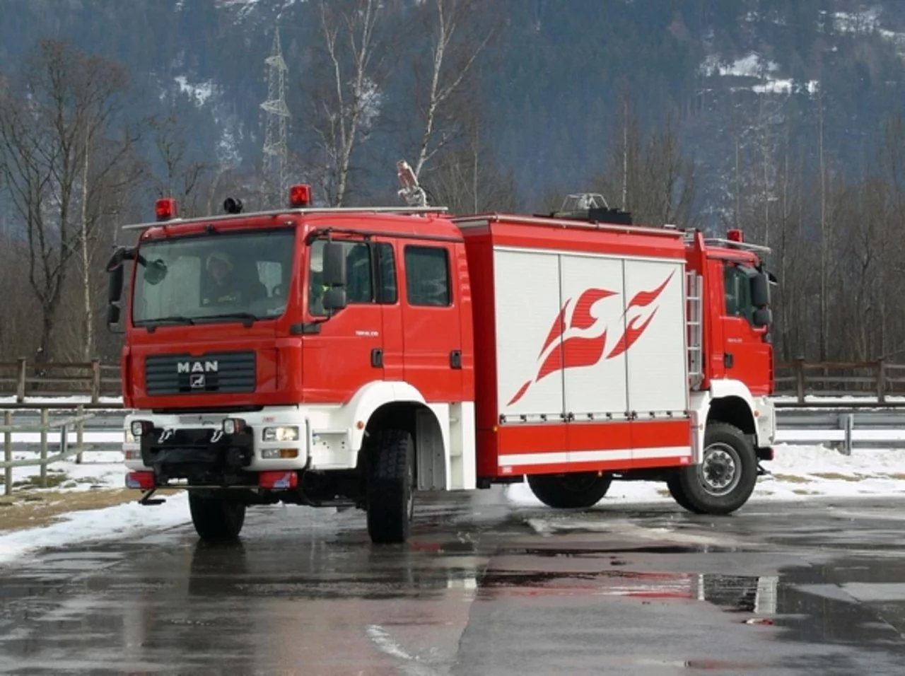 camion-doble-cabina-insolito-concepto-1087376-1280x956.webp