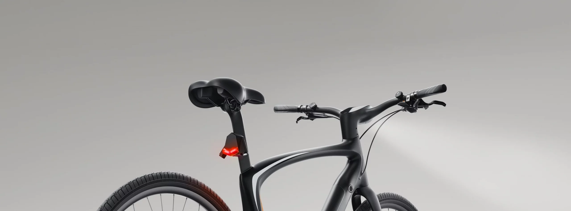 Ebike Urtopia carbono, diseño aerodinámico, iluminación LED integrada