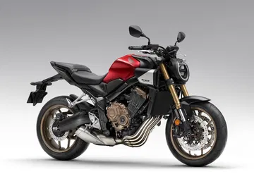 Honda CB650R 2024 con diseño neoretro y motor robusto
