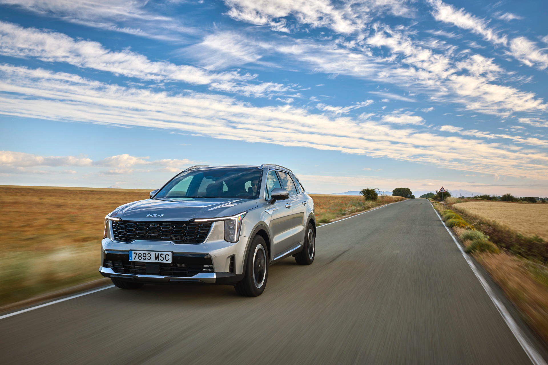 Kia Sorento 2024, con líneas que prometen potencia y eficiencia