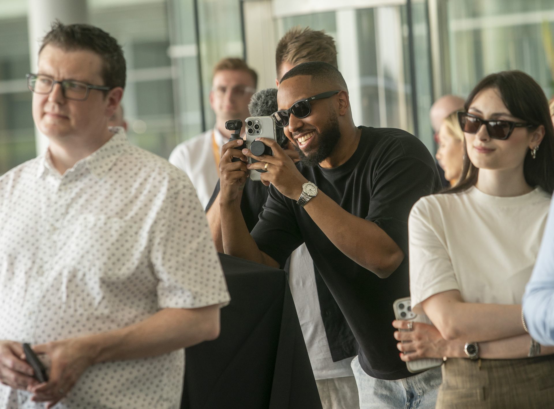 Fascinante nivel de detalle en el LEGO Technic McLaren P1 a escala.