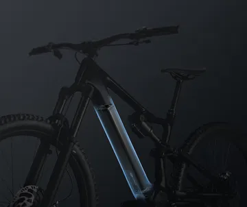 Vista de un motor eléctrico integrado casi oculto en la bicicleta