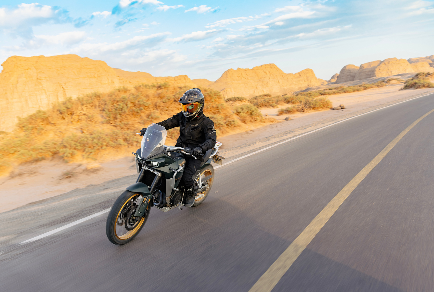 Trail de alto rendimiento en ruta, comparativa con Yamaha y BMW.