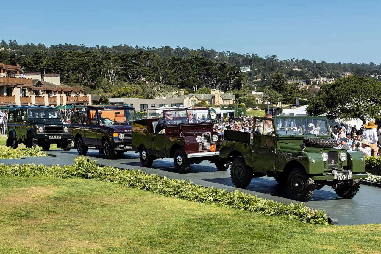 Desfile de 4x4 clásicos en Pebble Beach, majestuosidad sobre ruedas. Desfile de 4x4 clásicos en Pebble Beach, majestuosidad sobre ruedas.