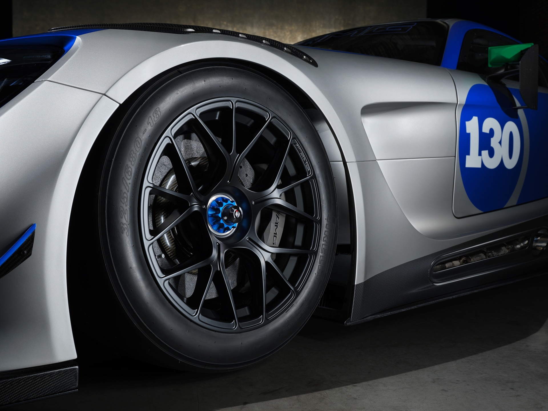 Rueda deportiva AMG conmemorativa edición 130 años