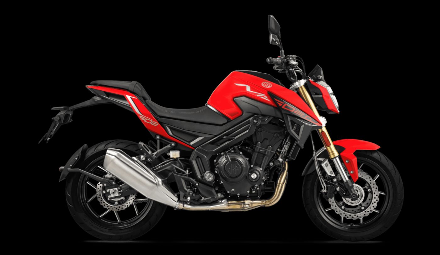 Vista lateral de la naked Morbidelli MBP M502N, estilizada y robusta.