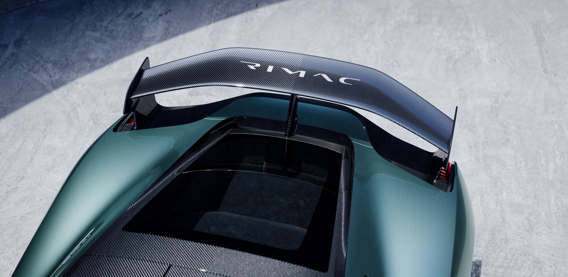 Vista superior del Rimac Nevera R destacando su aerodinámica.