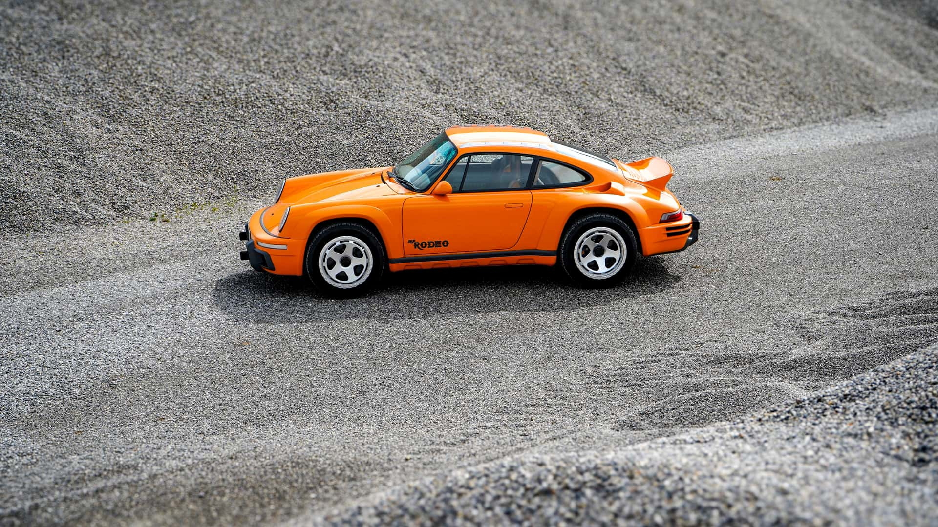 Captura del RUF Rodeo en acción, mostrando su lado más aventurero y robusto.