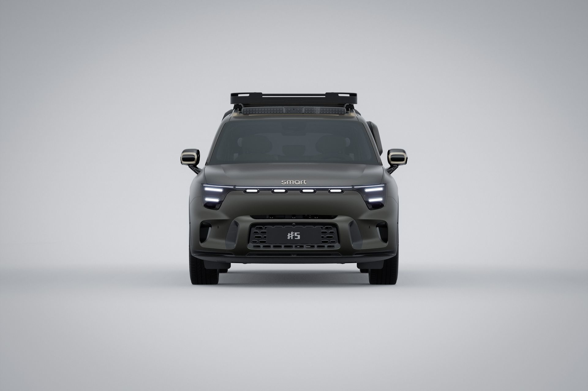 Vista frontal del smart SUV aventurero, mostrando diseño y rasgos distintivos.