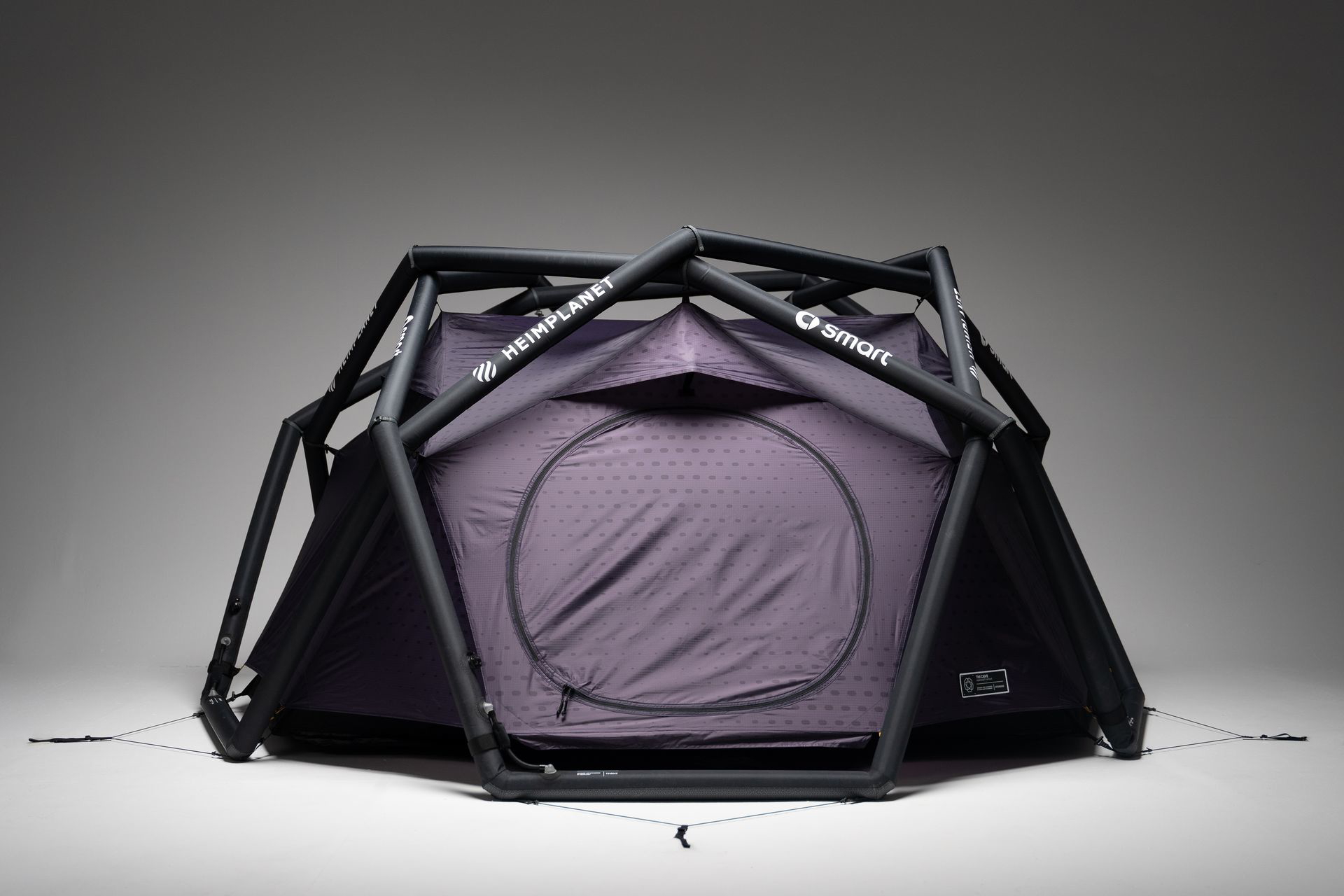 Vista trasera del nuevo SUV de smart que destaca por su diseño moderno y tamaño considerable.