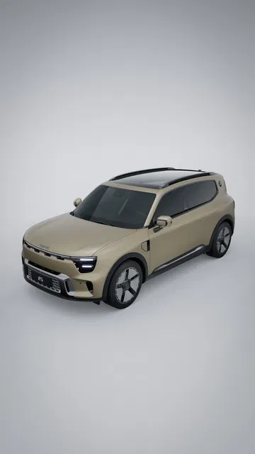 Vista angular del SUV de smart, resaltando su diseño moderno y líneas robustas.