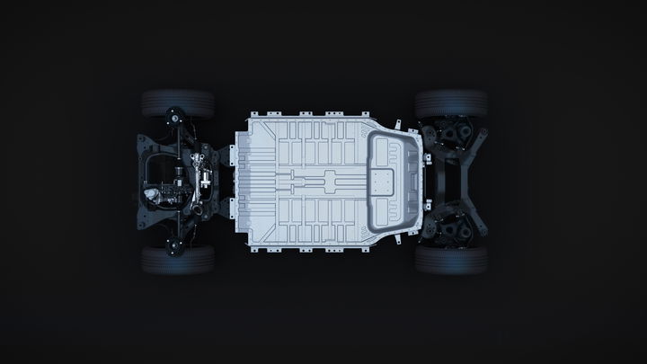 Vista de la plataforma CMF-EV de Nissan ARIYA, destacando innovación en batería y motor eléctrico.