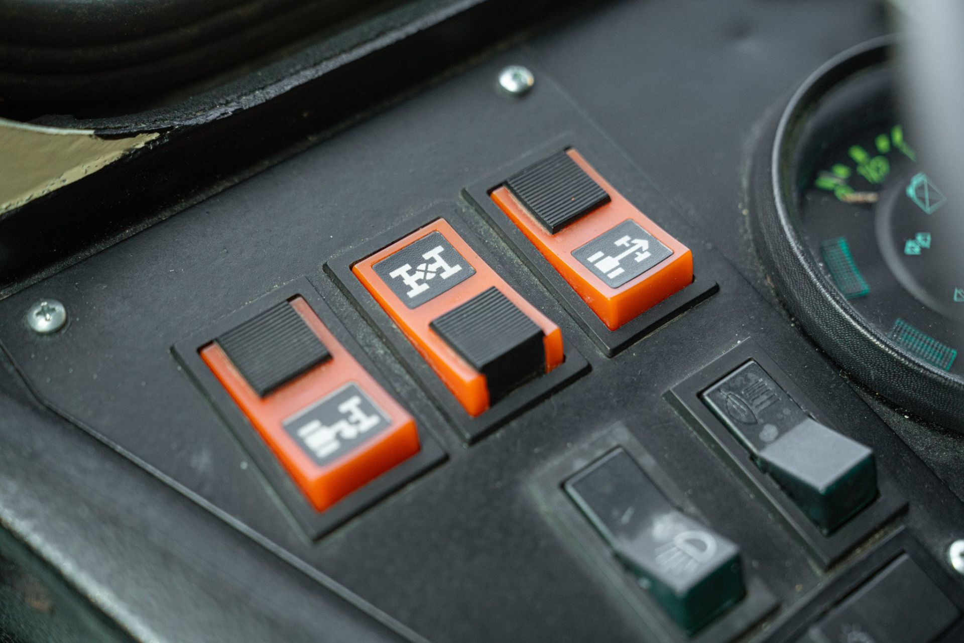 Botonera específica para capacidades todoterreno de Volvo.