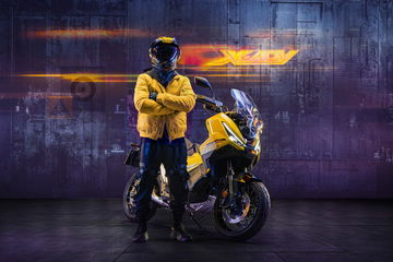 Honda X-ADV 2025, fusión perfecta entre scooter y espíritu aventurero off-road.