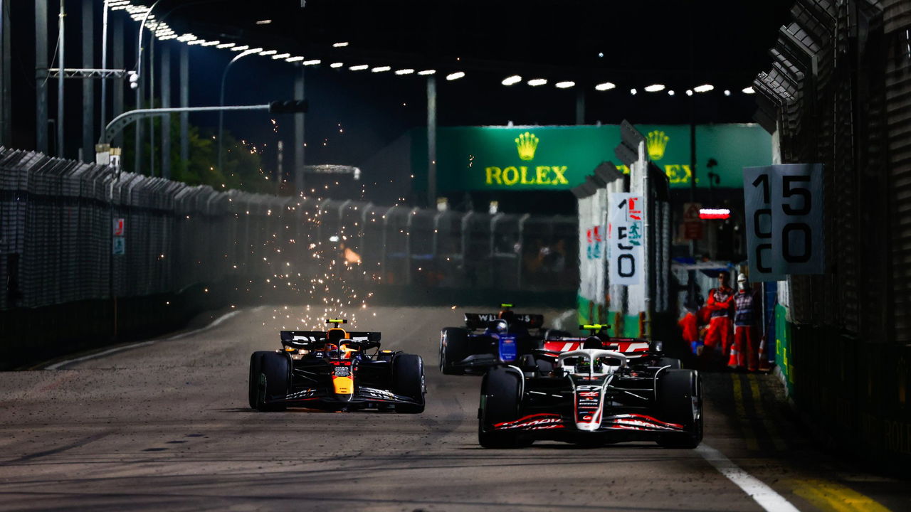Lando Norris lidera noche singapurense con maestría en circuito urbano