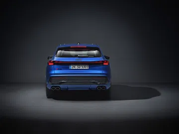 Trasera del nuevo Audi Q5 2025 mostrando líneas de diseño y luces LED