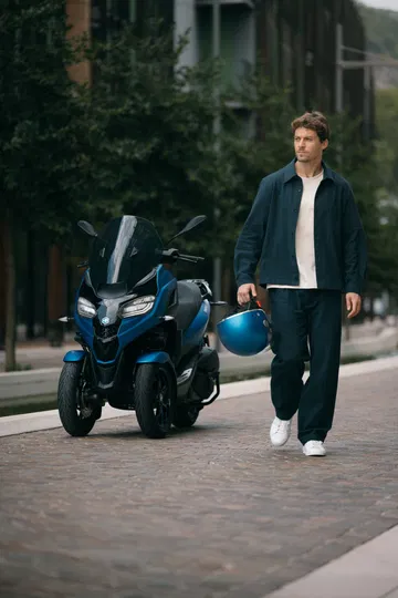 Nueva Piaggio MP3 310, innovación y estilo en tres ruedas