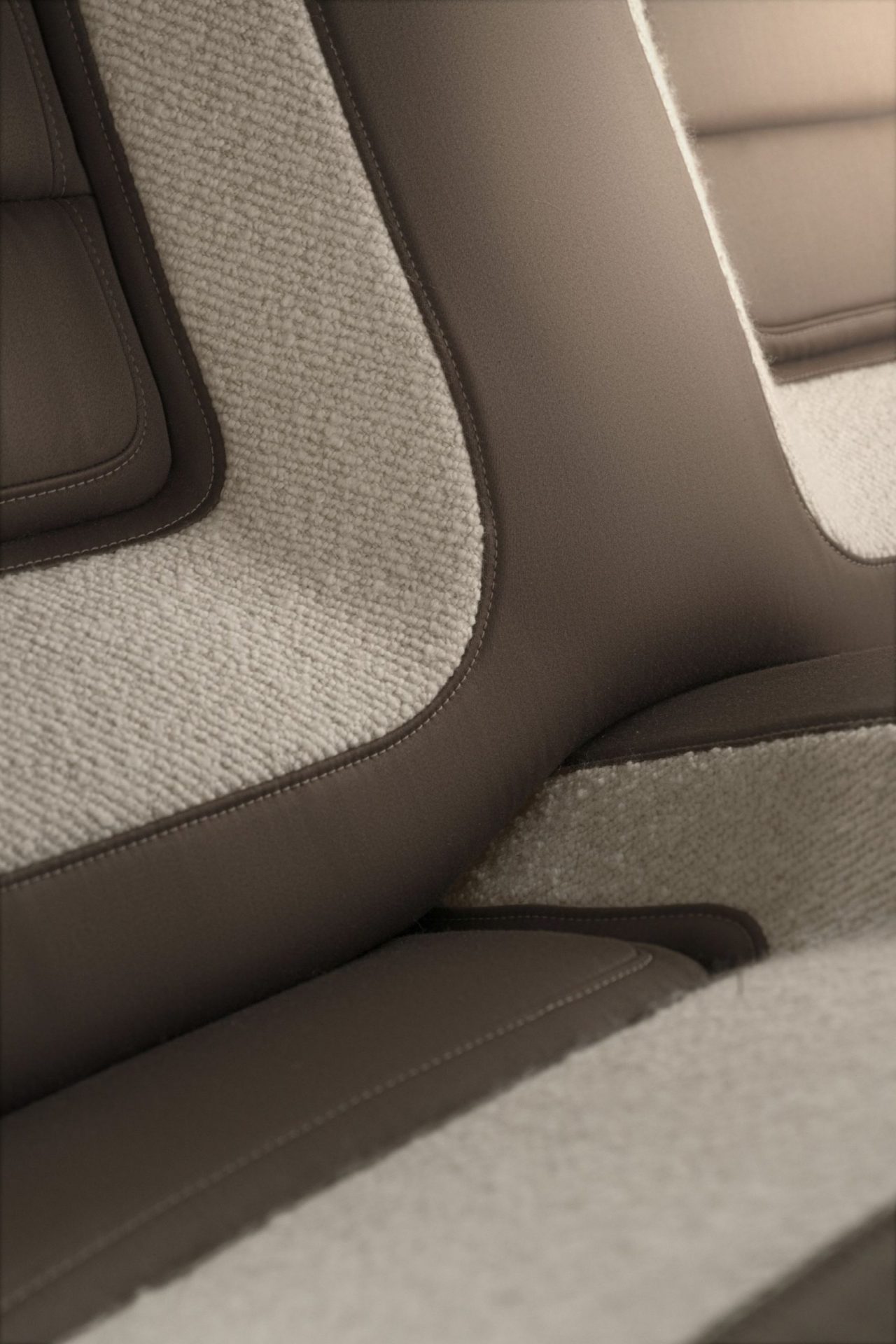 renault-17-restomod-asiento-1095590-1280x1920.jpg