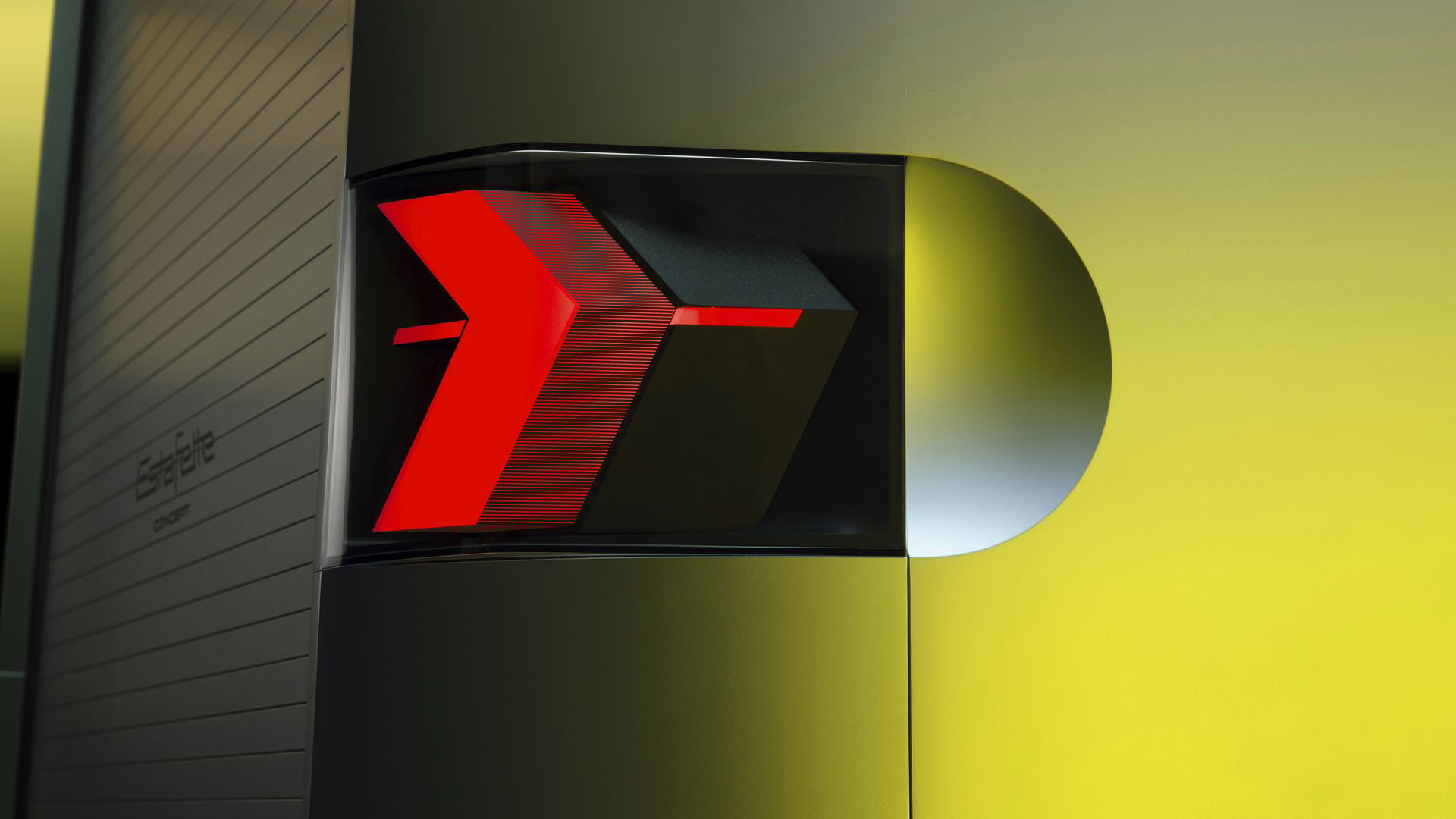 Vista parcial del logotipo de Renault en la Estafette concept 2024