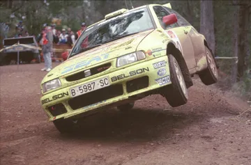 Seat Ibiza Kit Car en acción, ligereza y potencia en rallyes de los 90