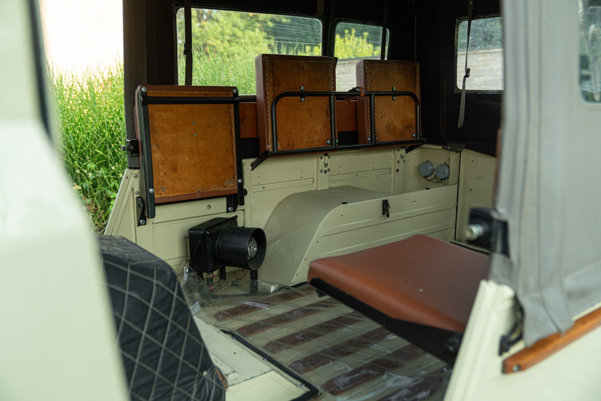 Vista del generoso espacio de carga del robusto todoterreno de Volvo.