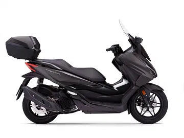 Renovado Honda Forza 125: elegancia y rendimiento para la movilidad urbana
