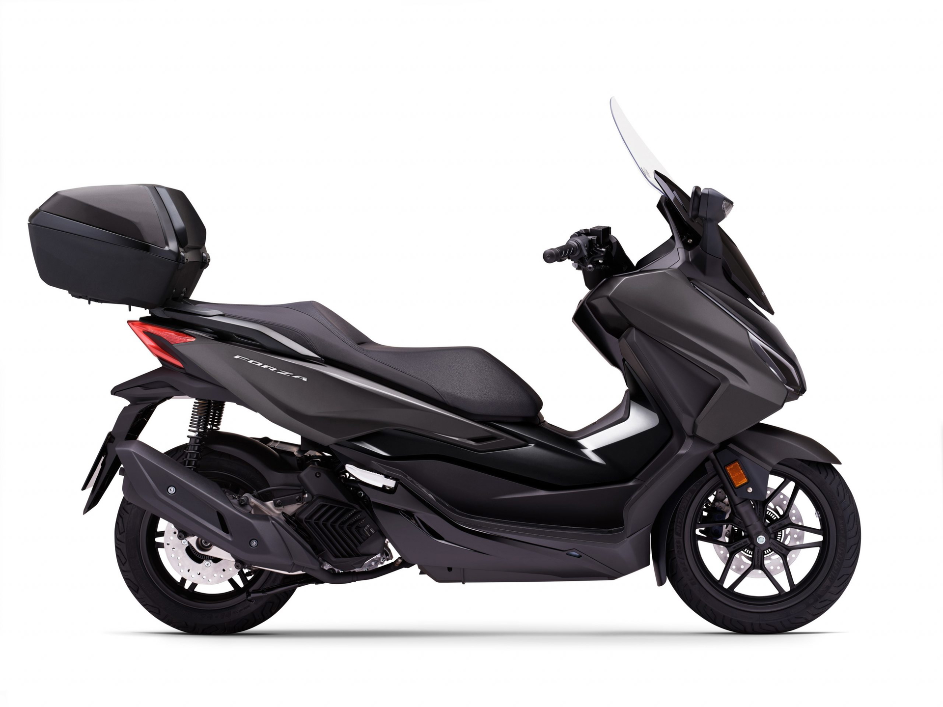 Renovado Honda Forza 125: elegancia y rendimiento para la movilidad urbana