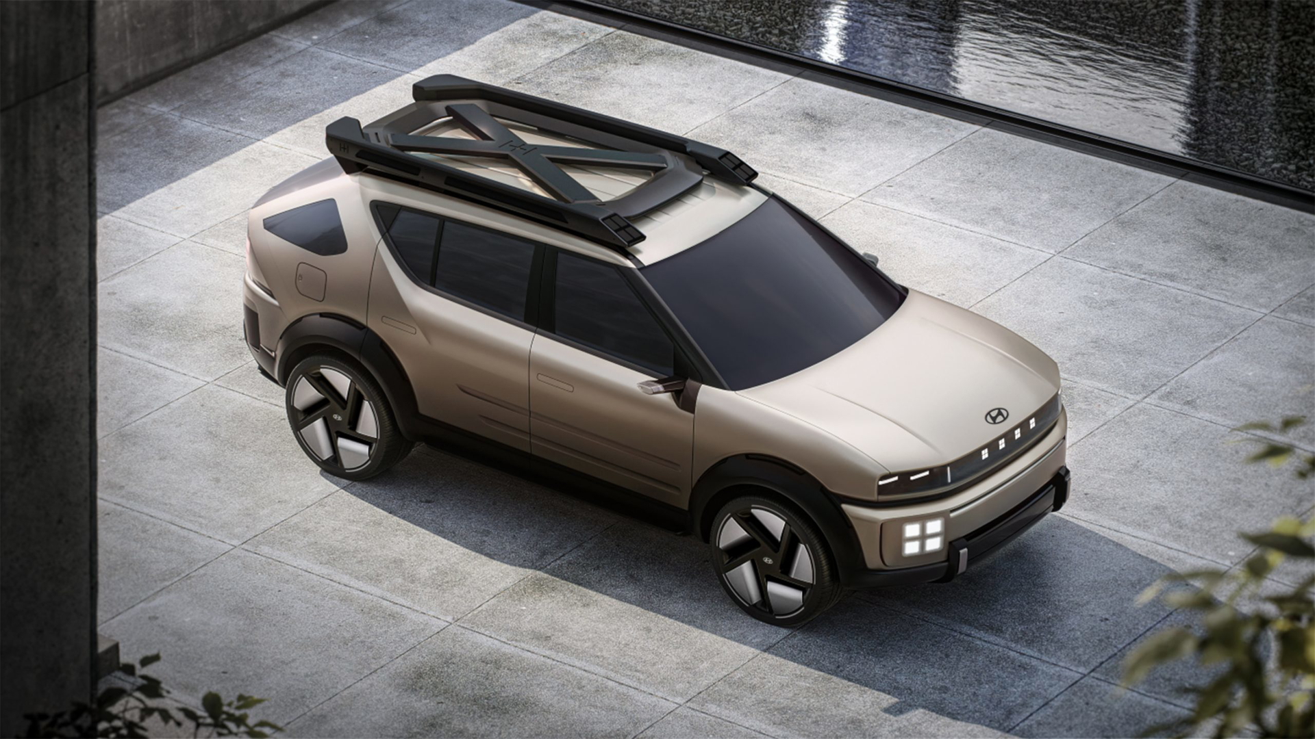 Futurista Hyundai FCEV Concept anticipa lenguaje diseño eficiente.