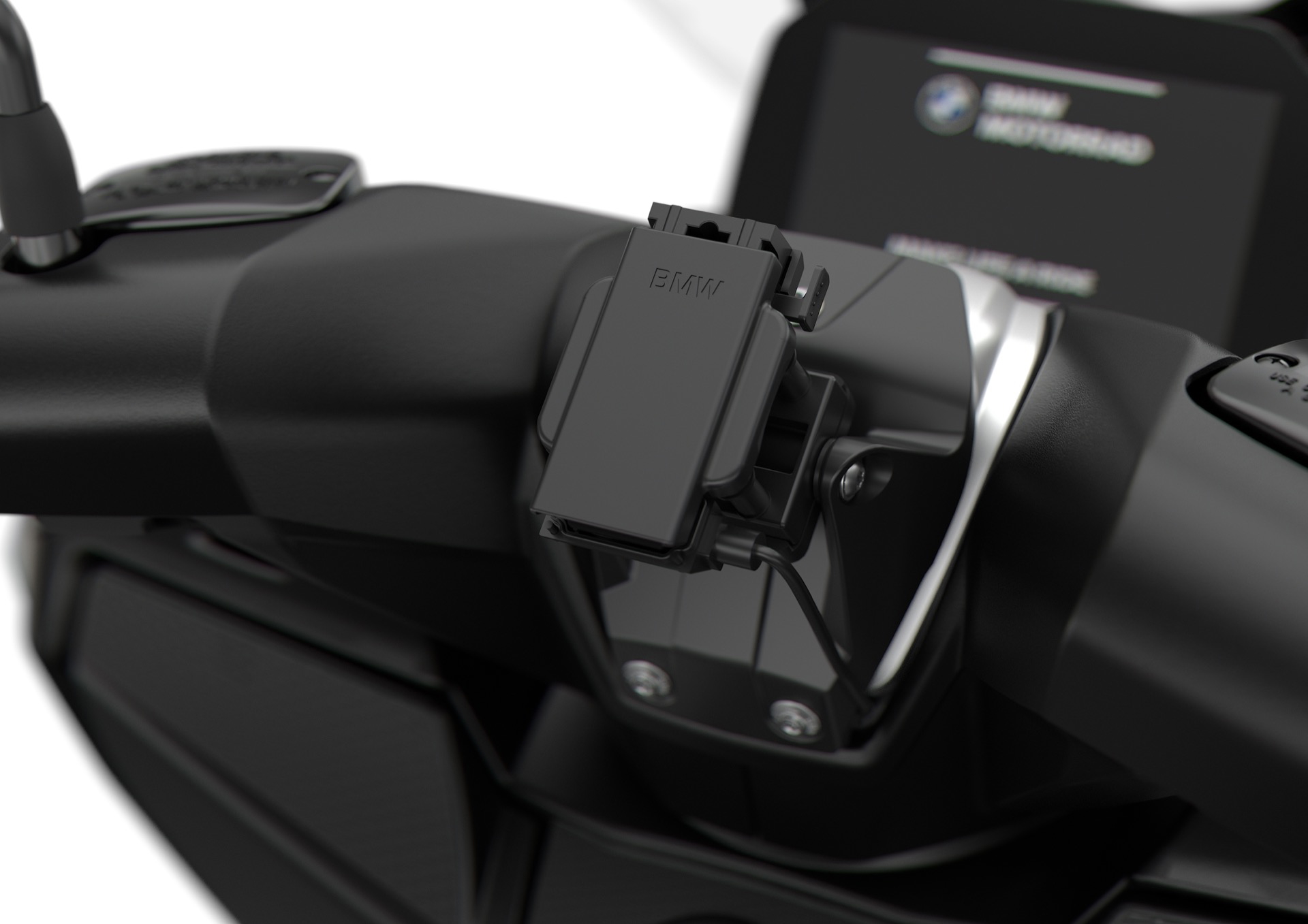 Vista cercana de los mandos del BMW C 400 GT, enfocando ergonomía y diseño.