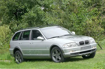 BMW E46 transformado por AC Schnitzer, listo para la aventura.
