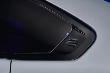 Vista cercana del detalle de diseño en BMW Serie 2 Gran Coupé.