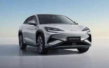 BYD Sealion7, SUV coupé con diseño vanguardista y líneas dinámicas.