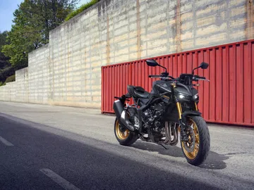 Nueva Honda CB1000 Hornet 2025: diseño agresivo y prestaciones que impresionan.