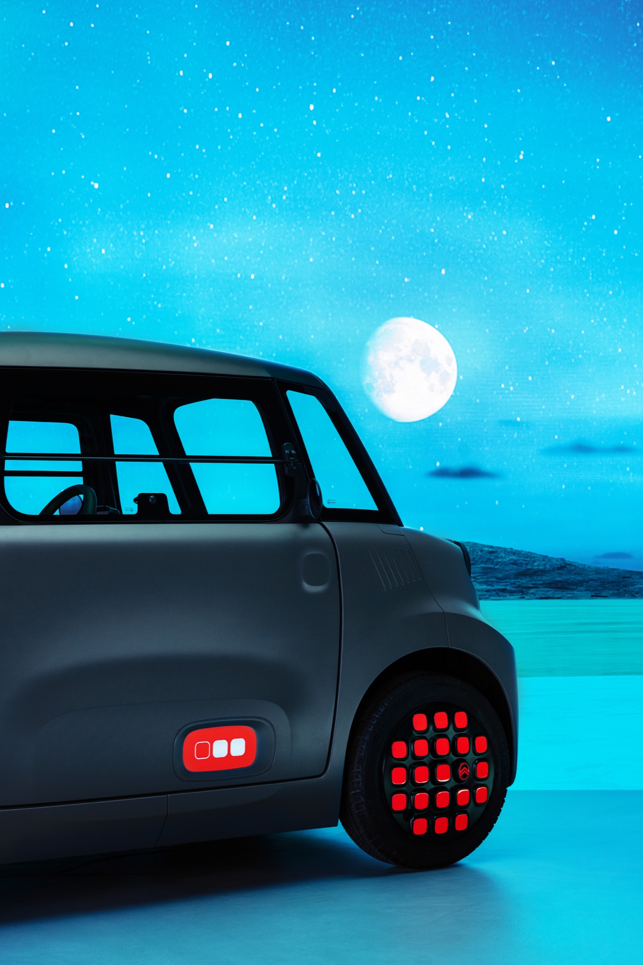 Vista lateral Citroën AMI 2025, vehículo urbano eléctrico innovador.