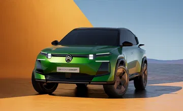 Citroën C5 Aircross Concept: rediseño vanguardista y líneas robustas.