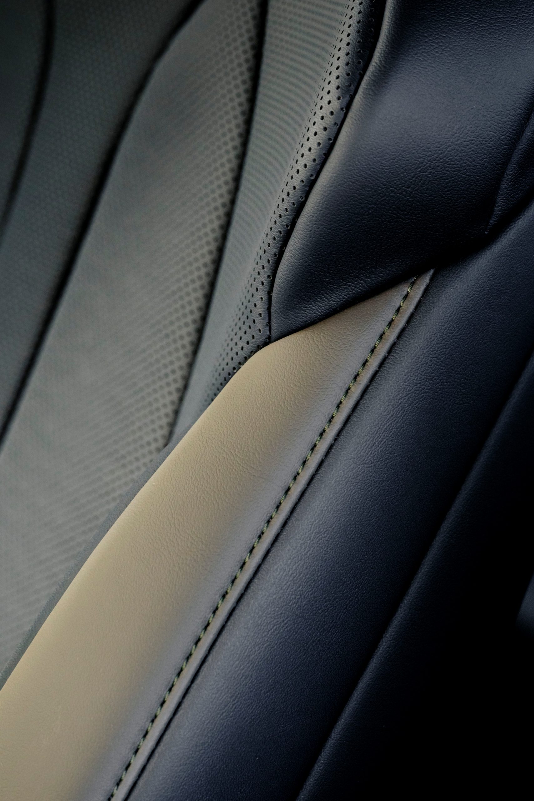 Alta calidad en acabados y materiales de los asientos del Lexus NX.