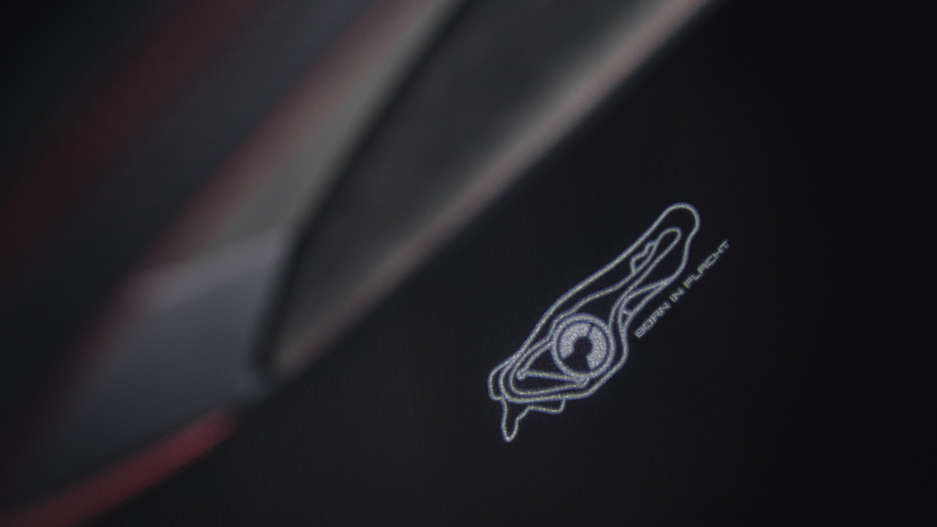 Emblema que acredita la estirpe deportiva del Porsche 911 GT3.