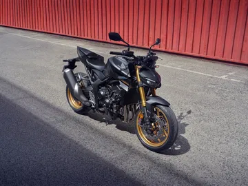 La Honda CB1000 Hornet deslumbra con su estética afilada y deportiva.