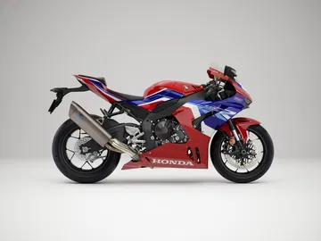Honda CBR1000RR-R Fireblade en su perfil más aerodinámico