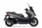 El Honda Forza 125 muestra su diseño actualizado para 2025, manteniendo su esencia premium.