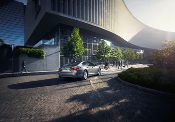 Vista lateral del Lexus LS 2023 resaltando su diseño elegante y sofisticado.