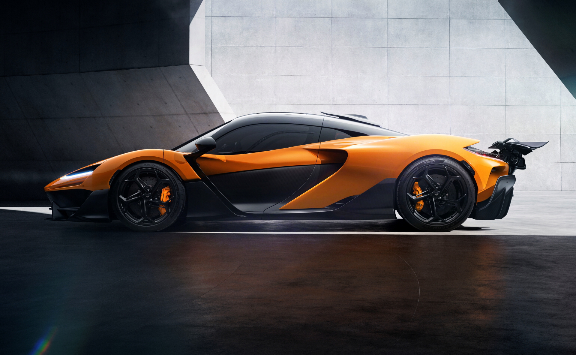 Nuevo McLaren W1, fusión perfecta de tecnología F1 y diseño Hypercar.
