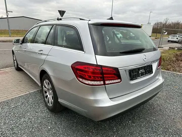 Mercedes Clase E muestra su robustez incluso tras 817.000 km recorridos.