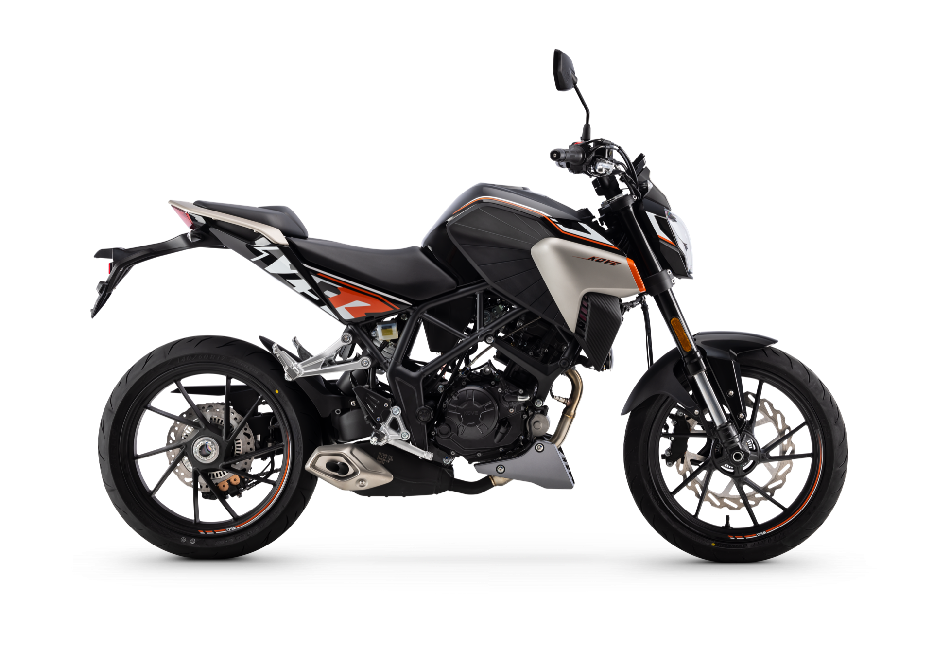 Vista dinámica de la KOVE NK 125R, perfecta para iniciarse en el mundo de las dos ruedas.