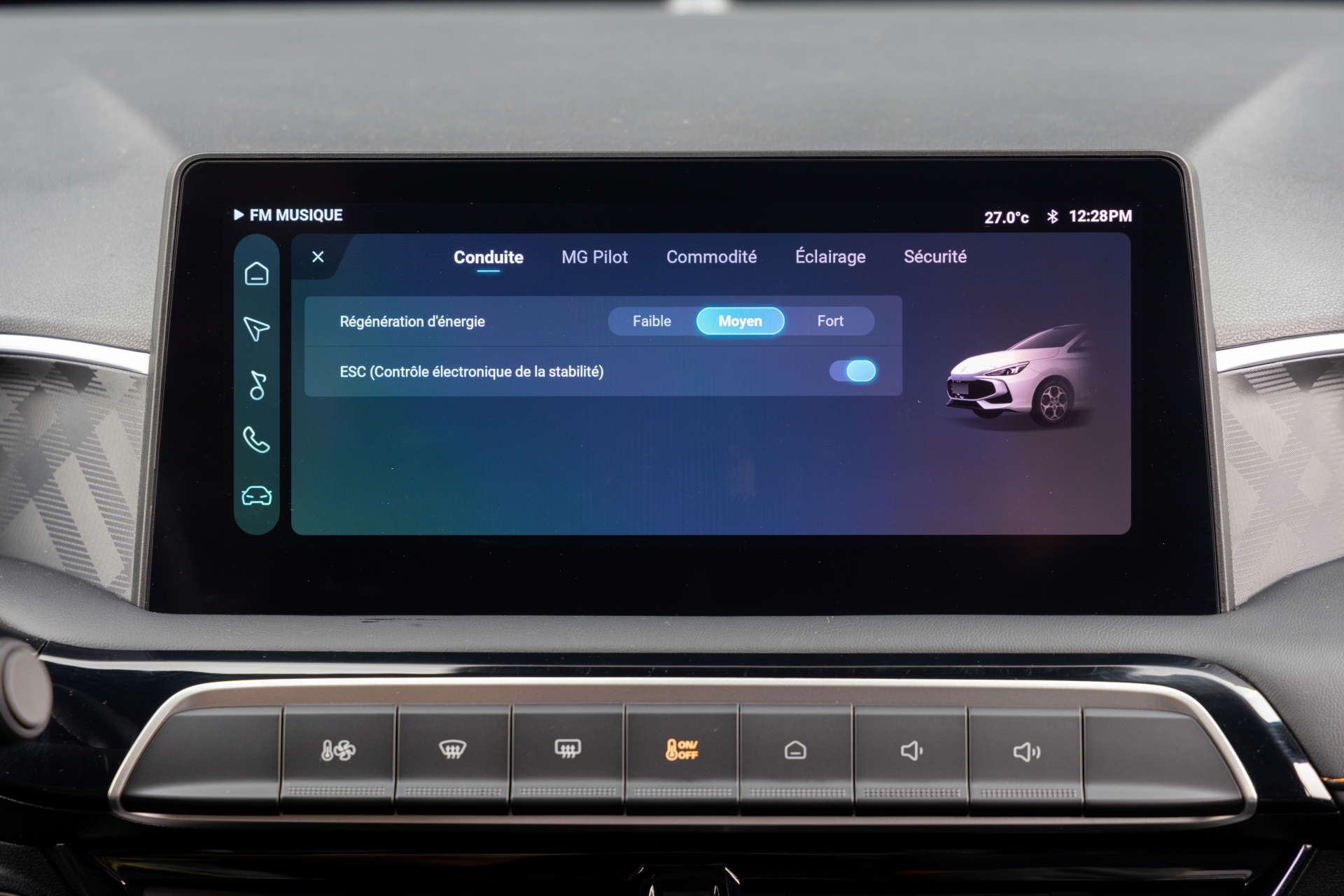 Pantalla táctil del sistema de infoentretenimiento MG3