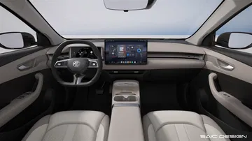 Vista interna del MG ES5 mostrando su elegante diseño y techo panorámico.