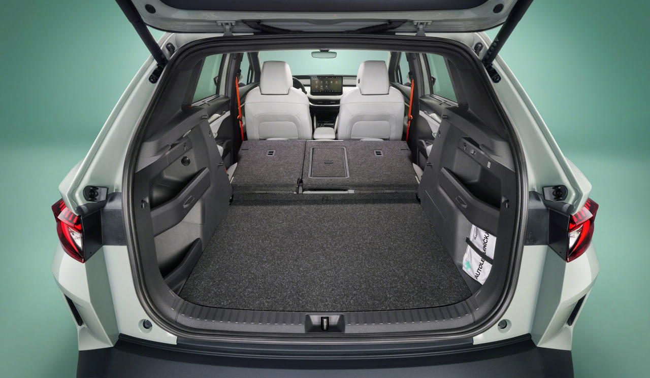 Vista del maletero Skoda Elroq amplio y práctico para la familia moderna. Vista del maletero Skoda Elroq amplio y práctico para la familia moderna.